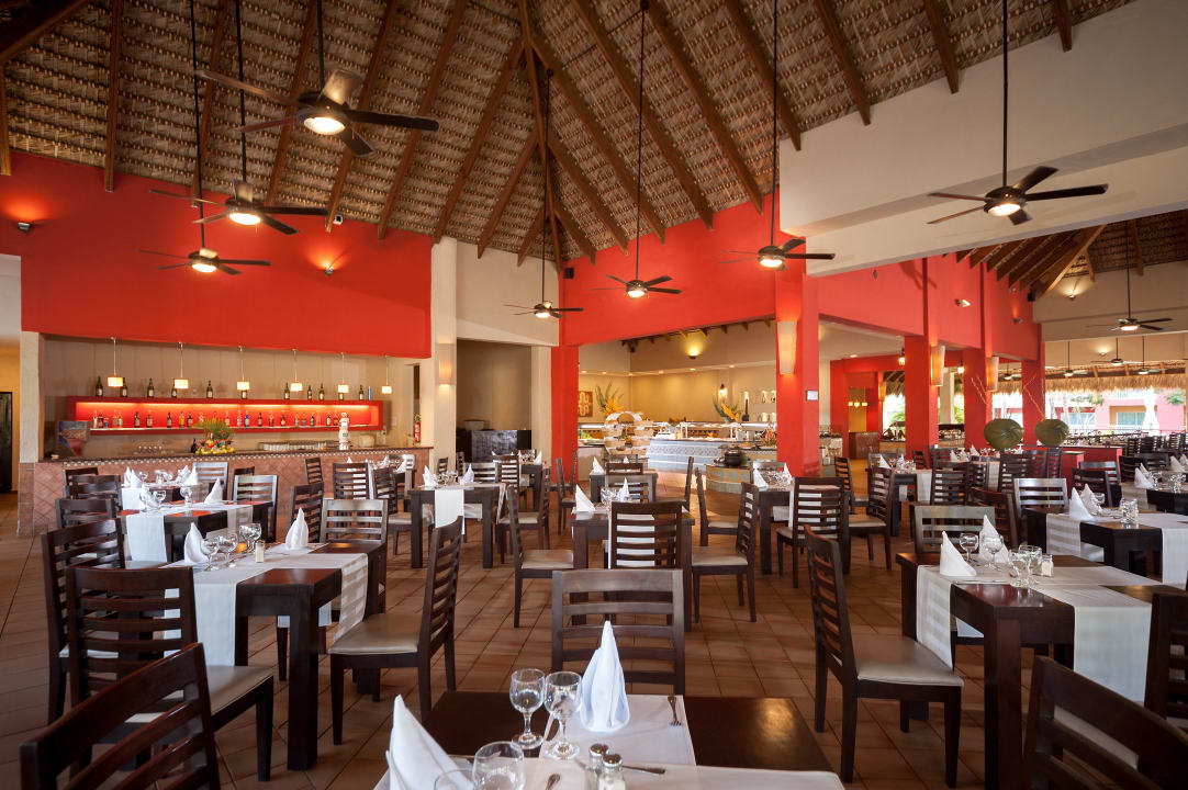 Casabe Buffet Restaurant Punta Cana Princess All Suites Resort & Spa