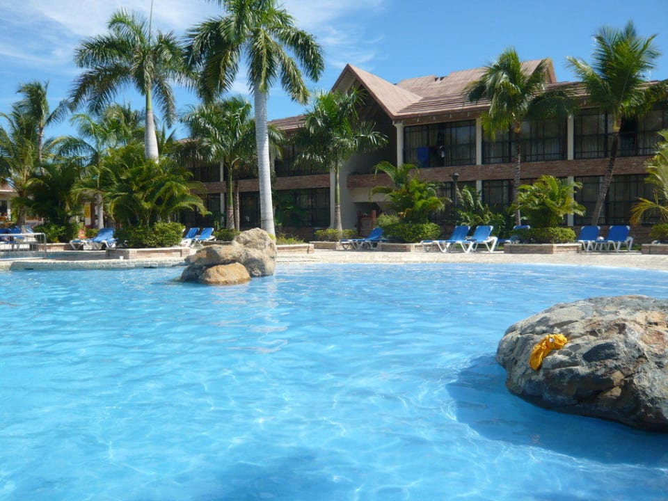Einer der vielen Pools in der Hotelanlage Villas Bavaro Resort & Spa