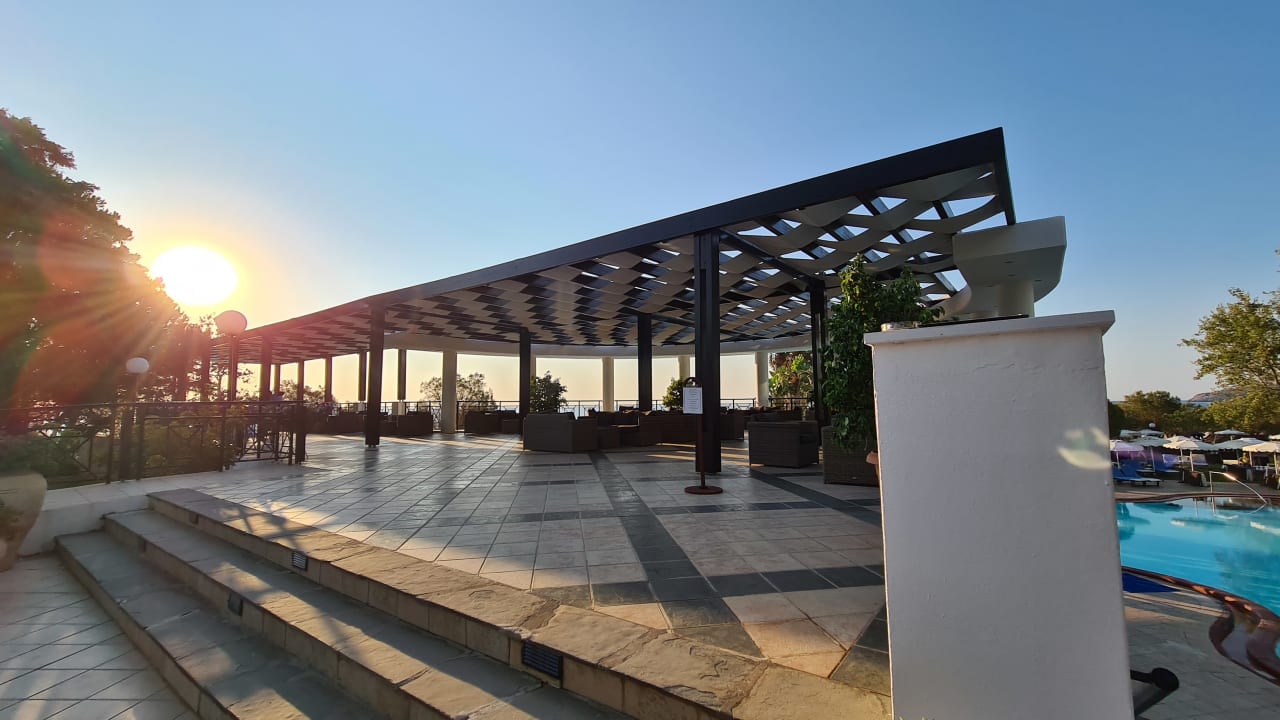 Außenansicht Hotel Calypso Beach