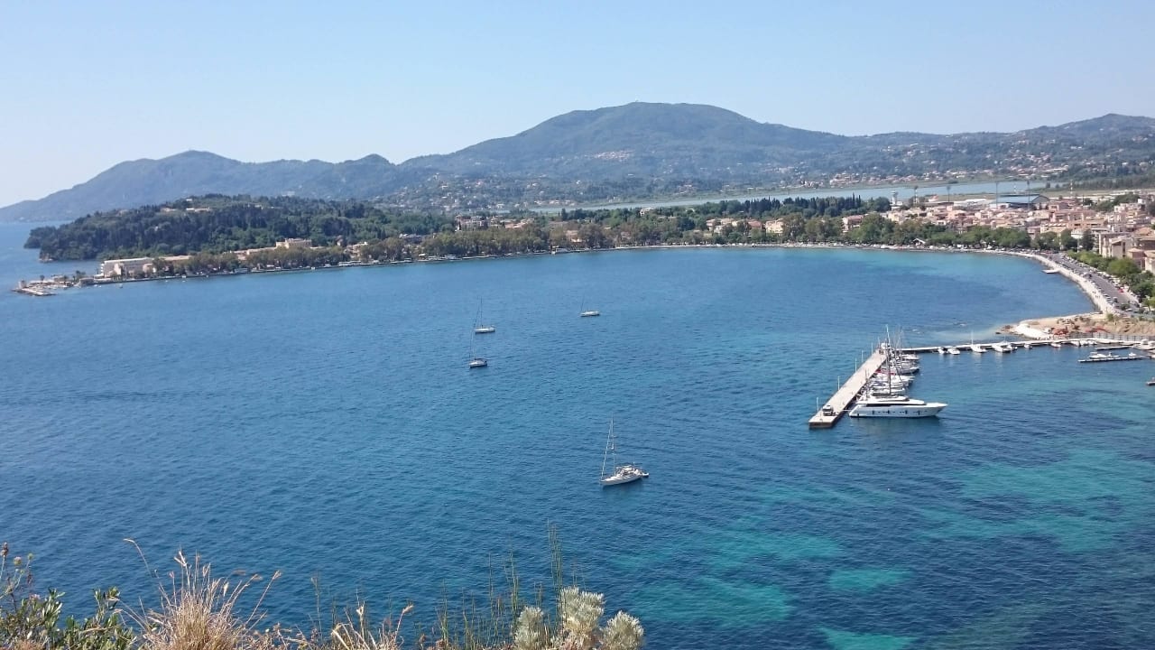 Links am Ende das Hotel Mon Repos Palace - Adults only