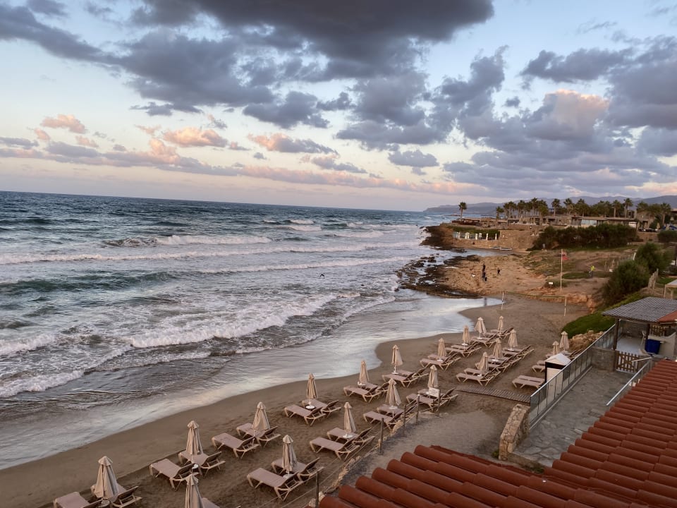 Strand Alexander Beach Hotel & Village Resort