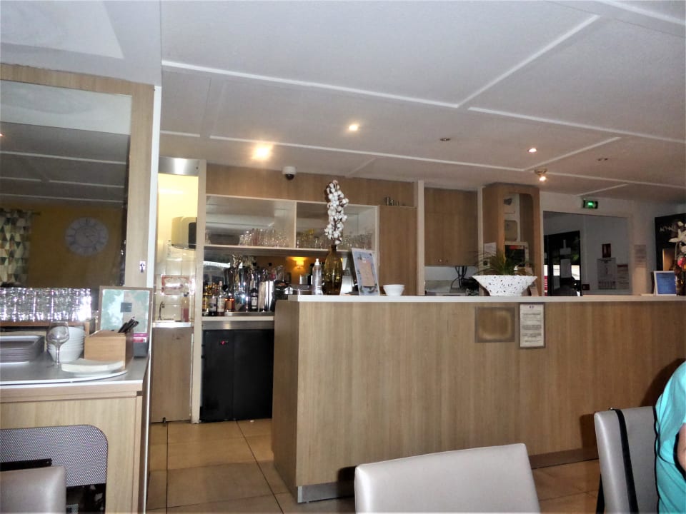 Gastro Hotel Kyriad Chantilly