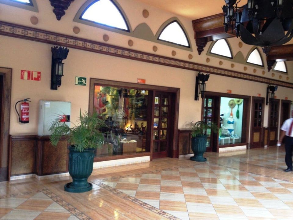 Shops Hotel Riu Funana