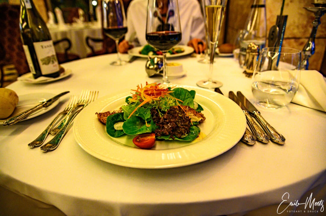 Gastro Gloria Serenity Resort