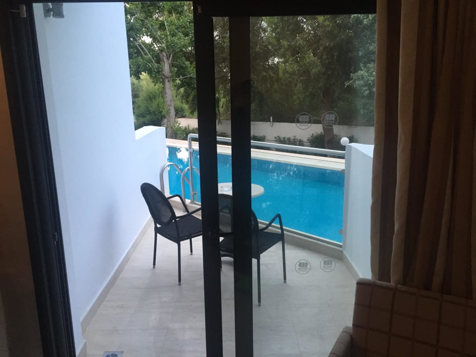 Sharing Pool Einstieg/Balkon Mitsis Faliraki