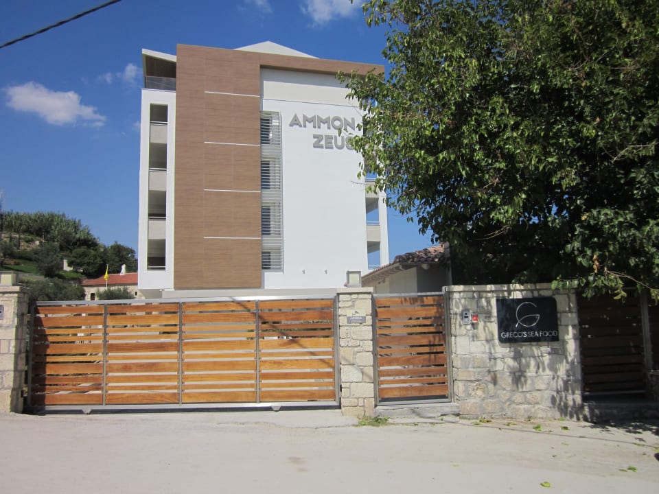 Außenansicht Ammon Zeus Luxury Beach Hotel