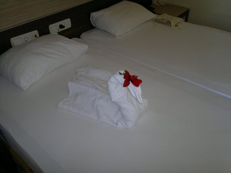 Bett Hotel Royal Garden Beach