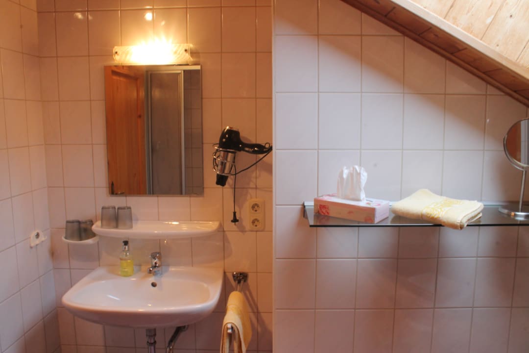 Zimmer Familienferienhof Kroner