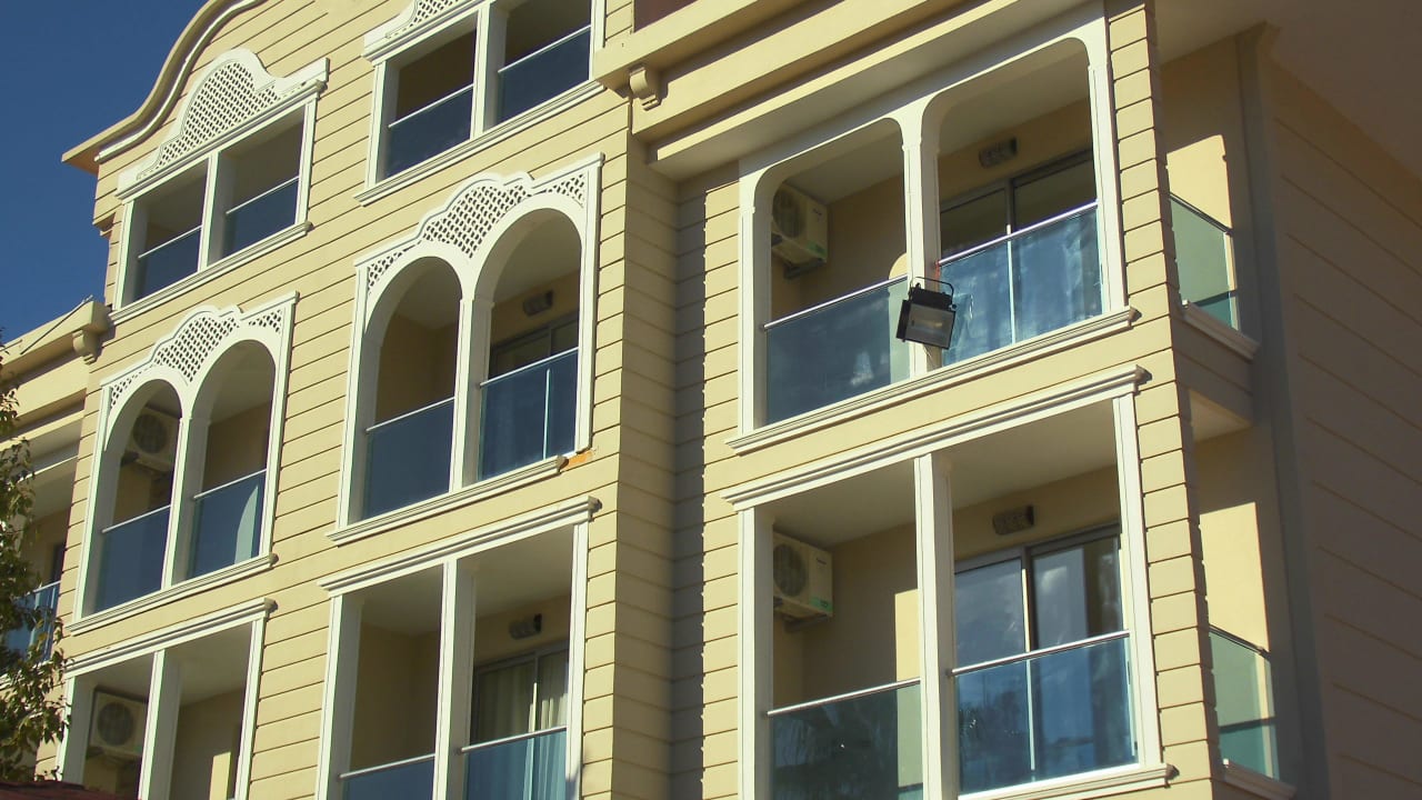 Fast kein Balkon ohne Klimageräte Hotel Sultan of Side