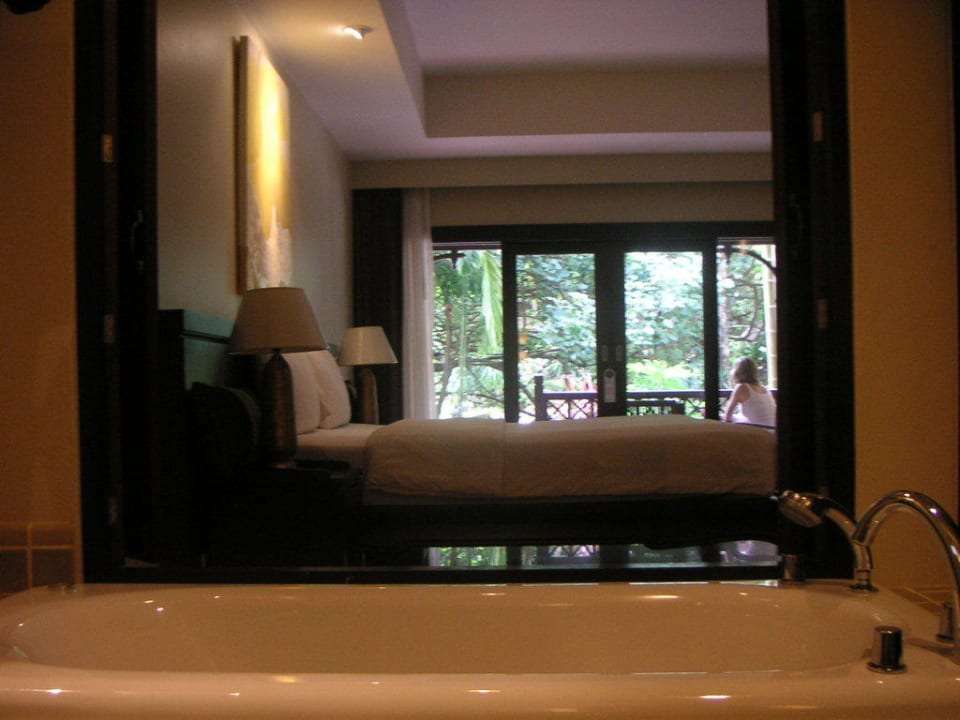 Blick von der Wanne The Fair House Beach Resort