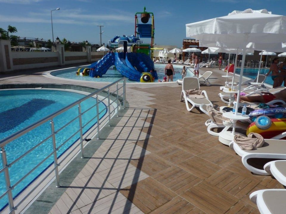 Kleinkinderbereich Kirman Belazur Resort & Spa