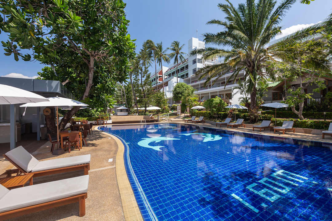Pool Best Western Phuket Ocean Resort