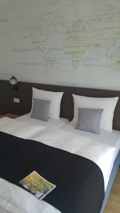 Zimmer JUFA Hotel Hamburg HafenCity