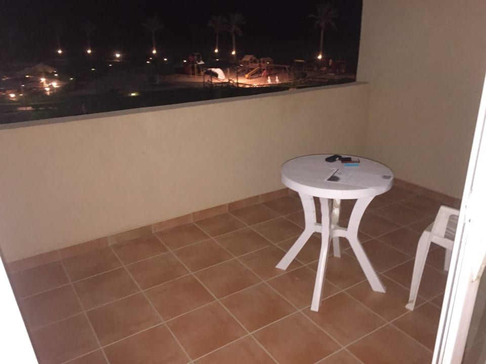 Zimmer Bliss Nada Beach Resort