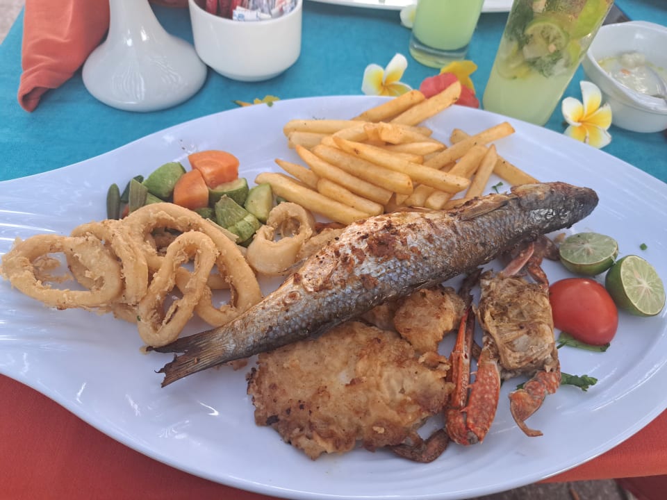 Gastro Golden Beach Resort