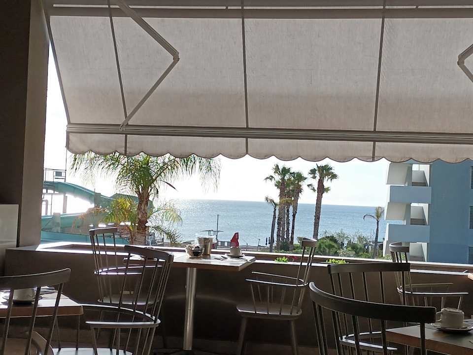 Gastro Esperides Beach Resort