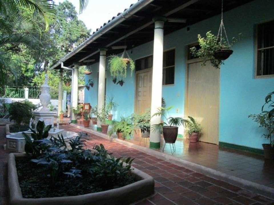 Patio Hostal Buen Viaje