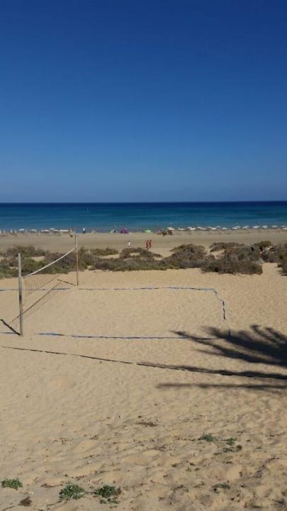 Strand SBH Monica Beach Resort