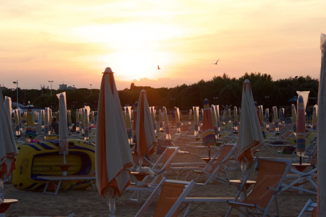 Strand Savoy Beach Hotel & Thermal Spa