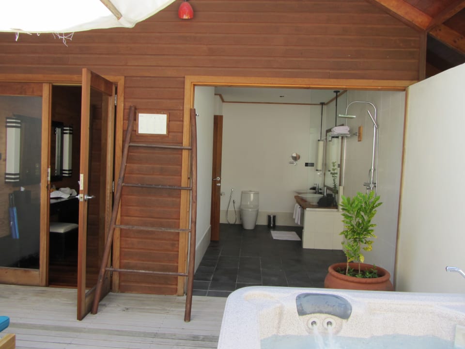 Zimmer Meeru Maldives Resort Island