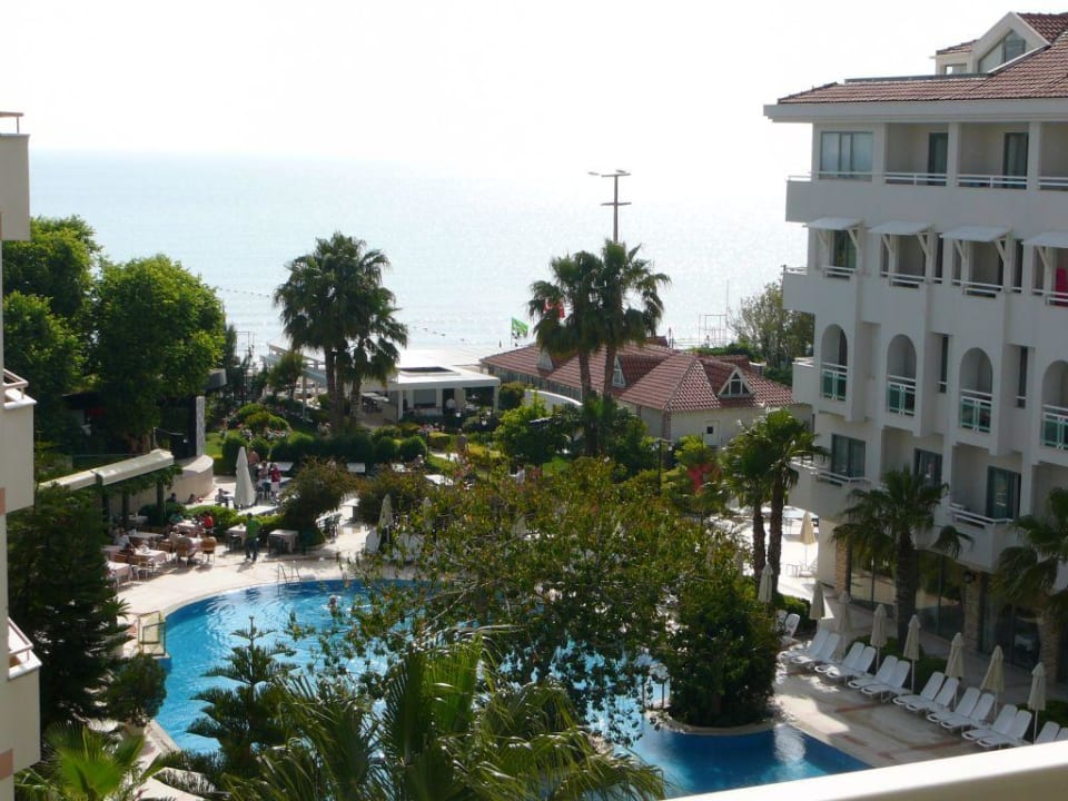 Pool und Meer Side Star Beach