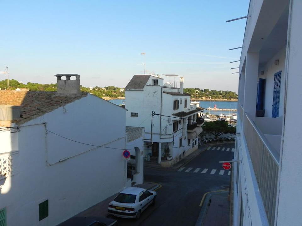 Zum Hafen Som Suret Hotel