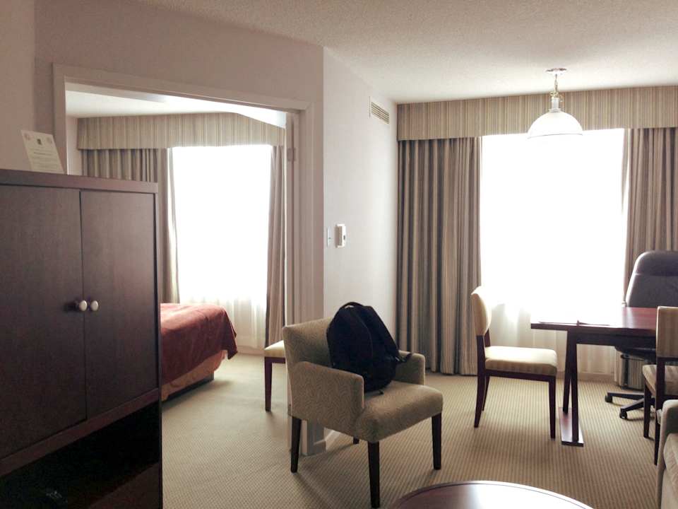 Suite-Einblick Quality Hotel & Suites Airport East