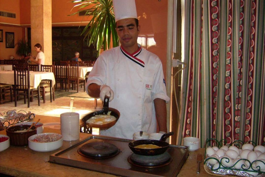 Frühstücksomelett Eagles Paradise Abu Soma