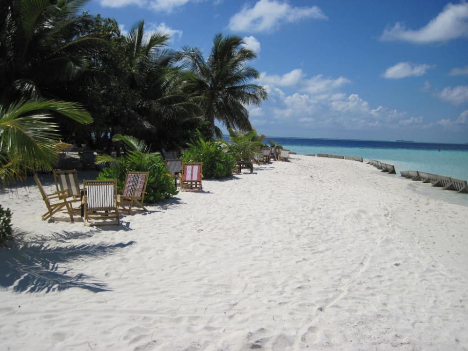 Teil der Sunsetbar Vilamendhoo Island Resort & Spa