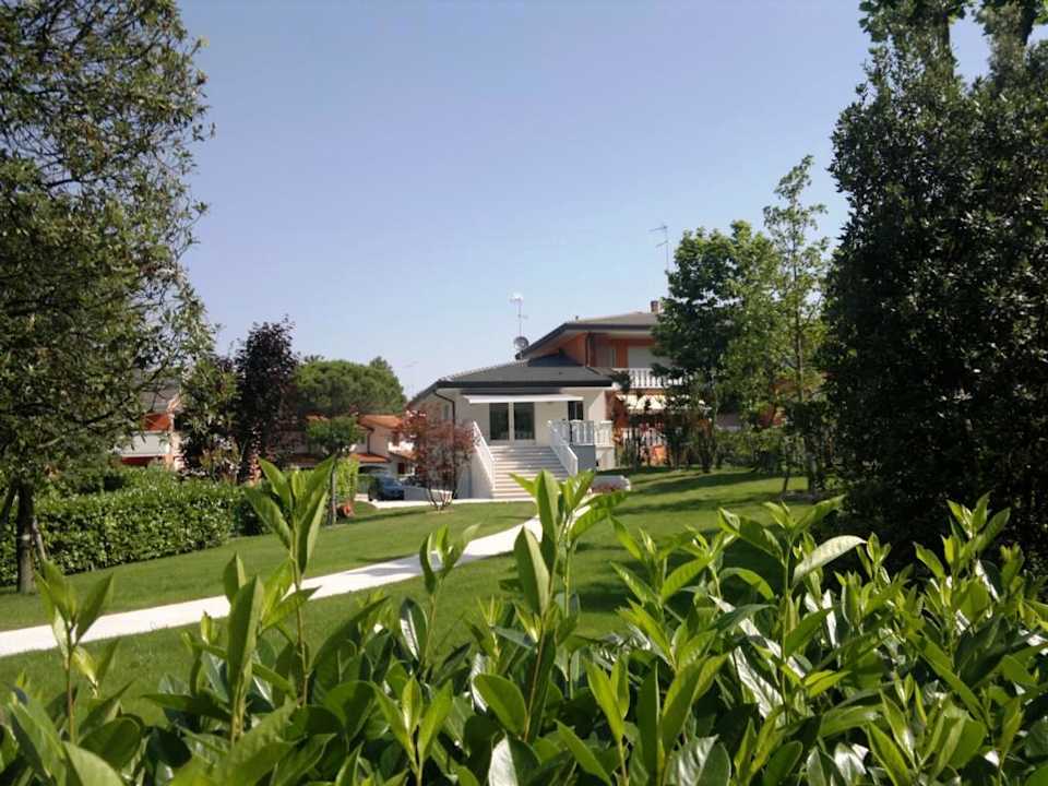 Nachbarschaft neu Villa Erica