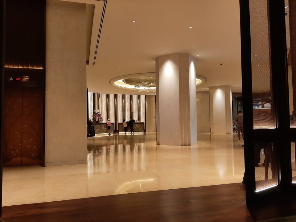 Lobby The Landmark Bangkok