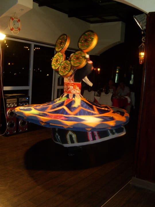 Tanzender Derwisch Sunny Days Palma De Mirette Resort & Spa