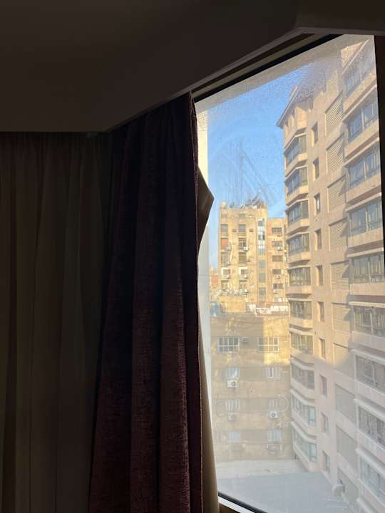 Zimmer Pyramisa Cairo Suites Hotel