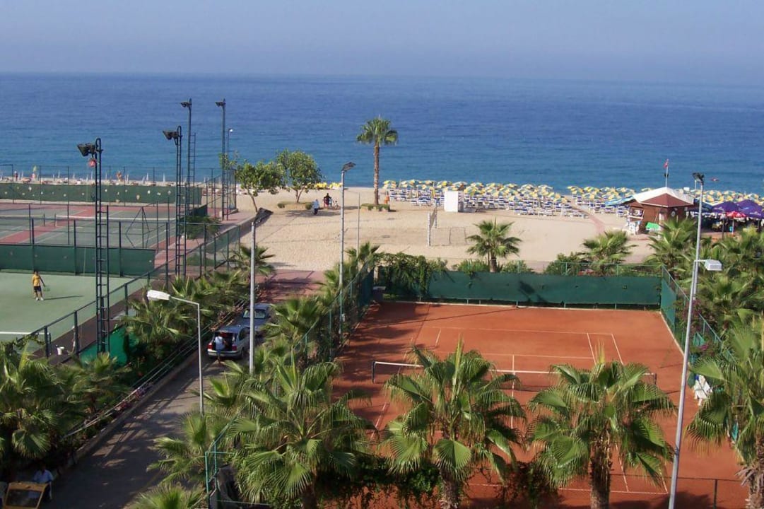 Strand Riviera Hotel & Spa