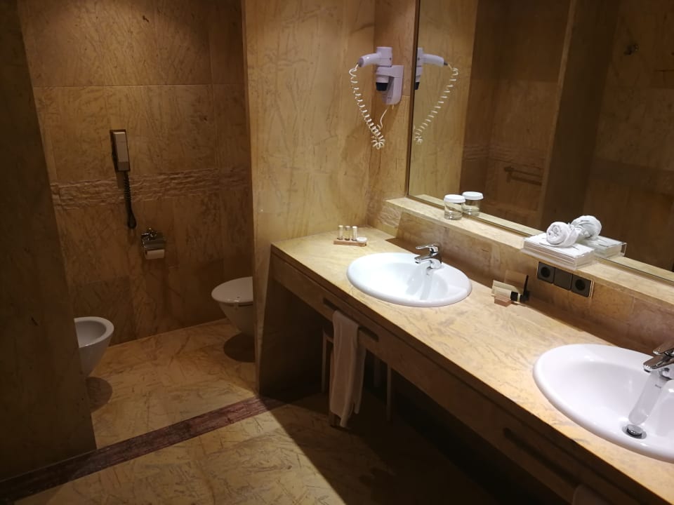 Zimmer Hotel Serrano Palace