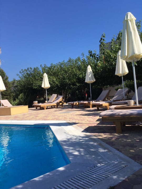 Pool Enorme Armonia Beach