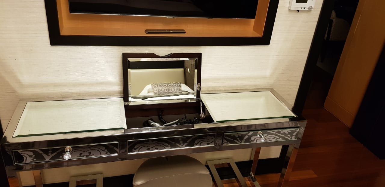 Zimmer Kempinski Hotel Mall of the Emirates