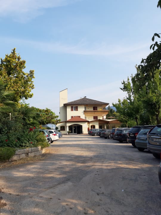 Außenansicht Gardenhotel Wilma