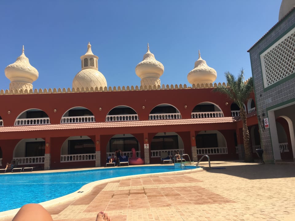 Außenansicht Pickalbatros Alf Leila Wa Leila Resort - Neverland Hurghada