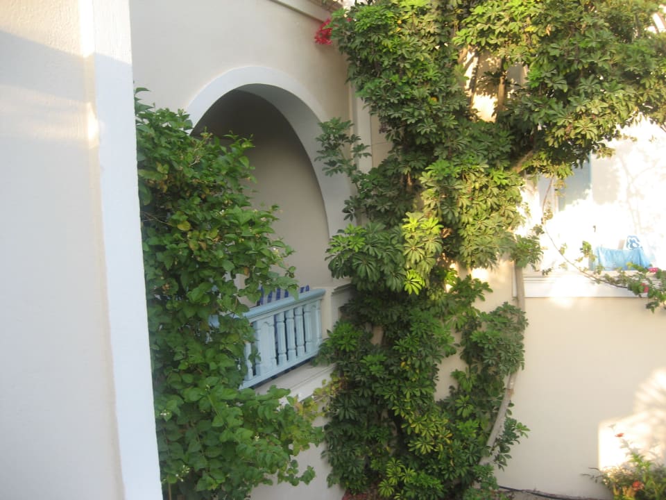 Blick auf einen Balkon des Hotels Hotel Strogili