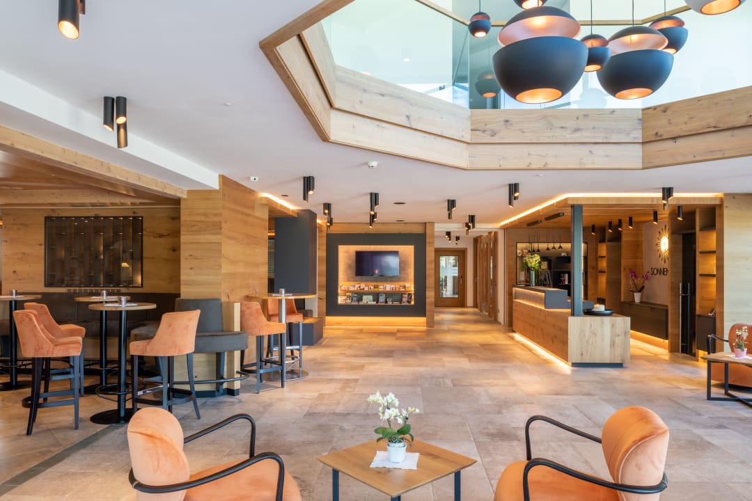 Lobby Hotel Sonnenheim