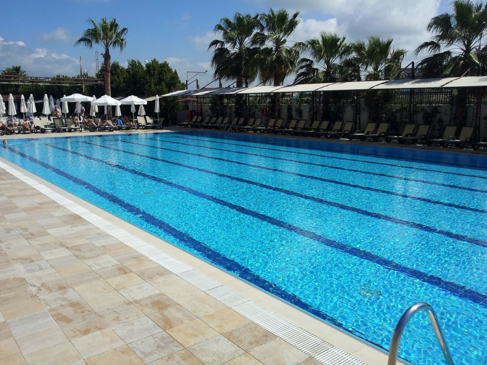 Pool Hane Family Resort