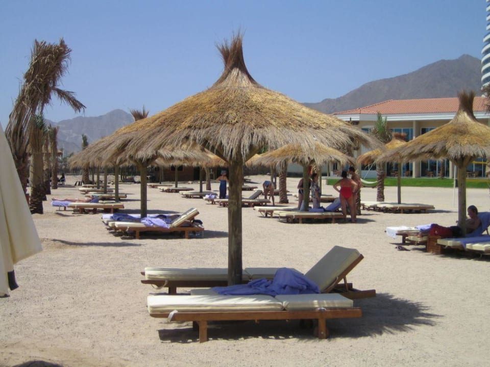 Strand Fujairah Rotana Resort & Spa