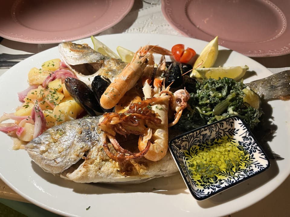 Gastro Heritage Hotel Chersin