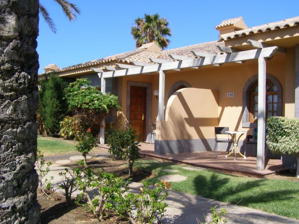 Devant l'entree dans la suite Suites & Villas by Dunas