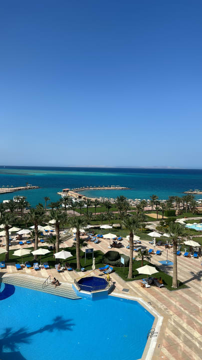 Außenansicht Hilton Hurghada Plaza
