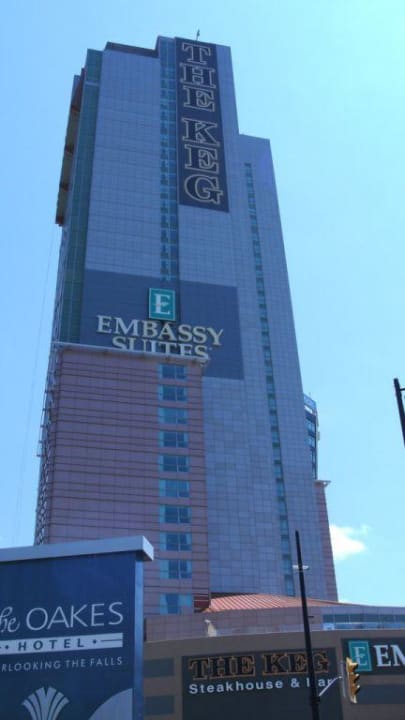 Hotel von außen Embassy Suites Hotel Niagara Falls / Fallsview