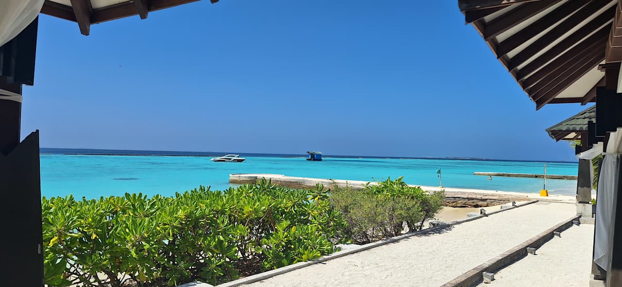 Strand Adaaran Select Meedhupparu Island Resort - Premium All Inclusive