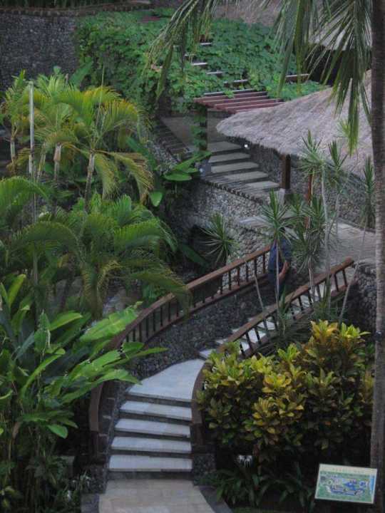 Weg von der Lobby zum Strand The Laguna A Luxury Collection Resort & Spa