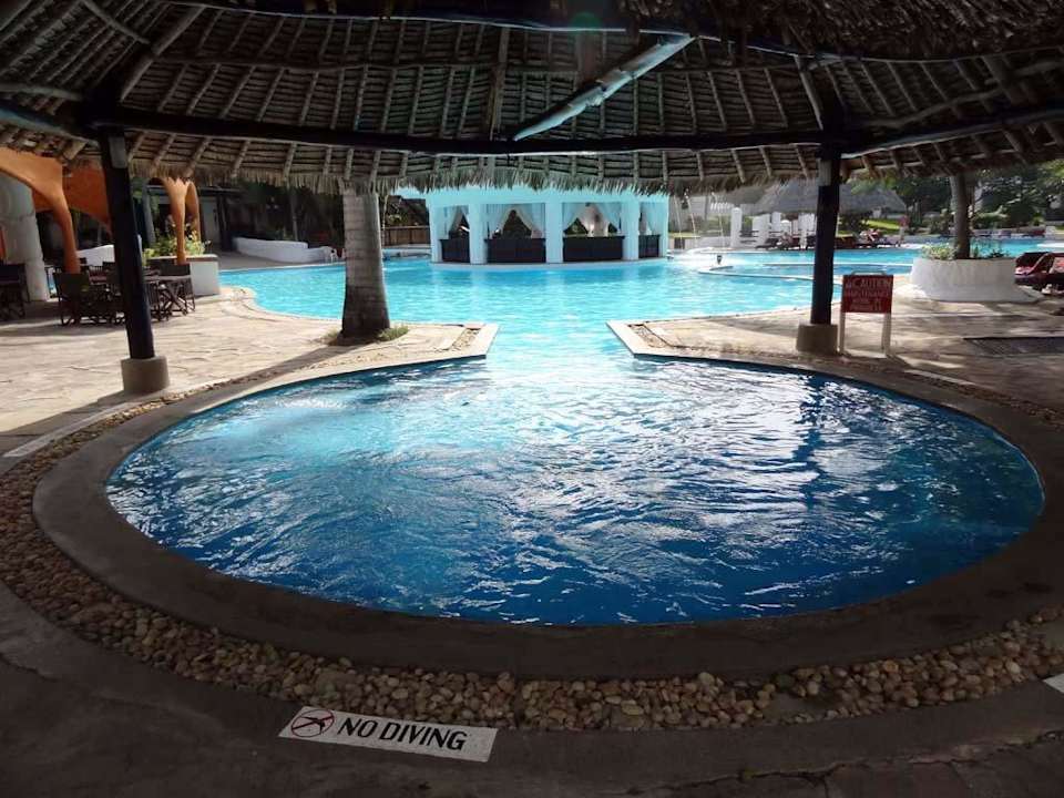 Jacuzzi Hotel Southern Palms Beach Resort